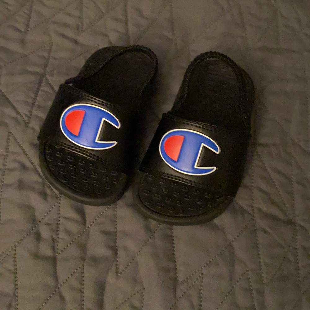 Champion scandals size 4